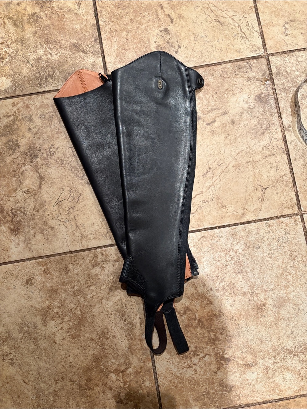 Woman’s NEW tredstep Black Leather Half Chaps